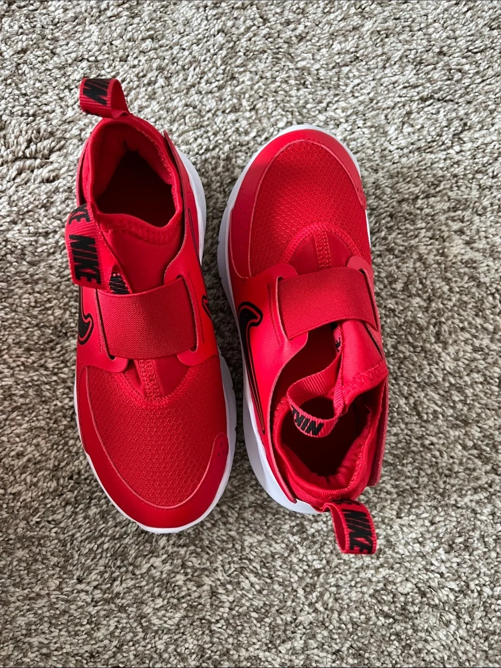 Nike Kids Red Black Flex Runner 3 Size 13 youth Slip-On Sneakers New NIB